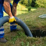Betonowe zbiorniki na ścieki – poradnik dla właścicieli domów z gwarancją szczelności